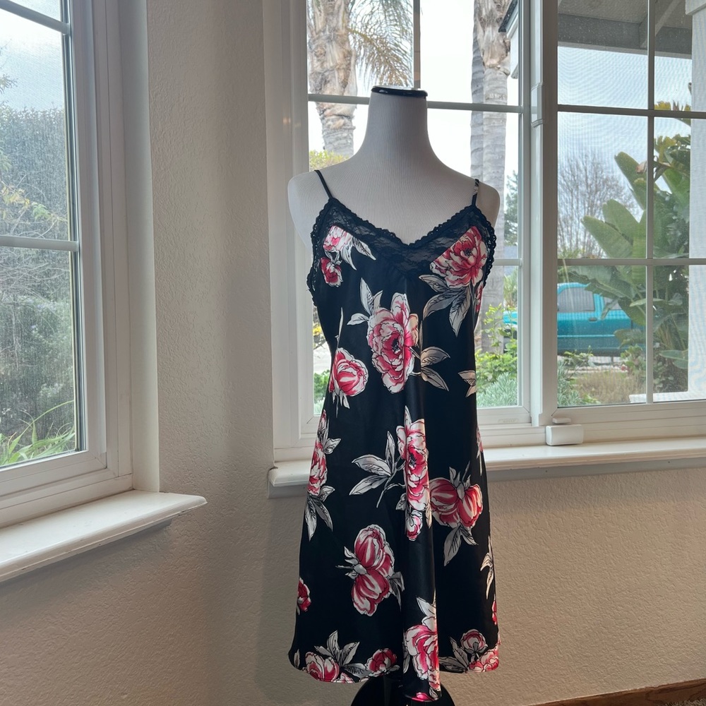Y2K Floral Satin Slip Dress Black Lace Trim Cami Mini Dress Size M